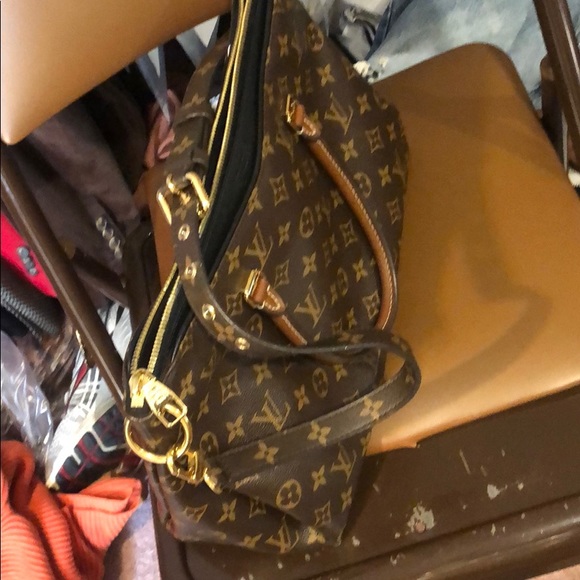 Handbag - Picture 2 of 13